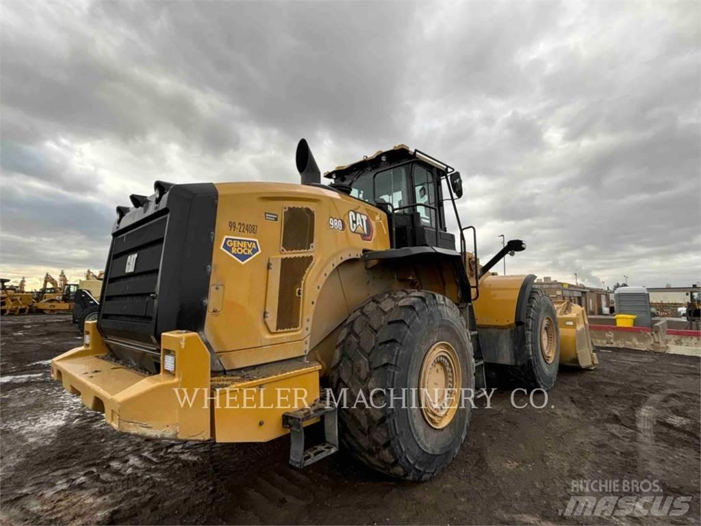 CAT 980 Kolesni nakladalci