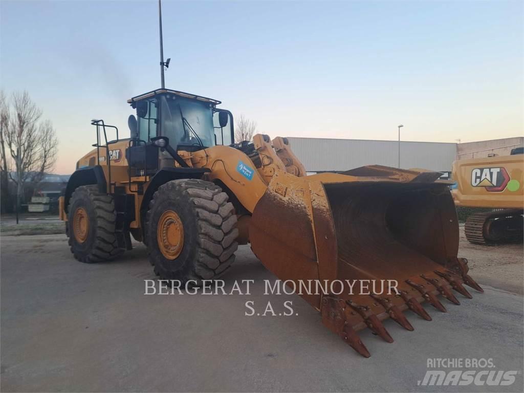 CAT 980 Kolesni nakladalci