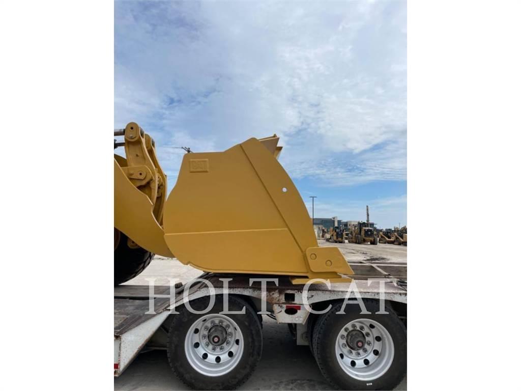 CAT 980 Kolesni nakladalci