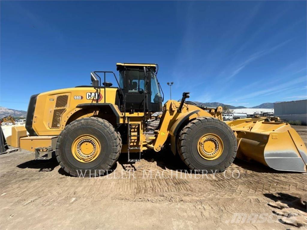 CAT 980 Kolesni nakladalci