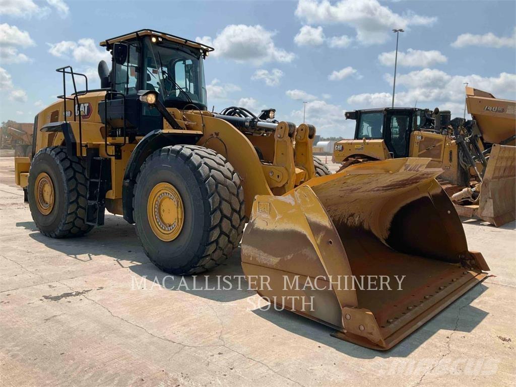 CAT 980 Kolesni nakladalci