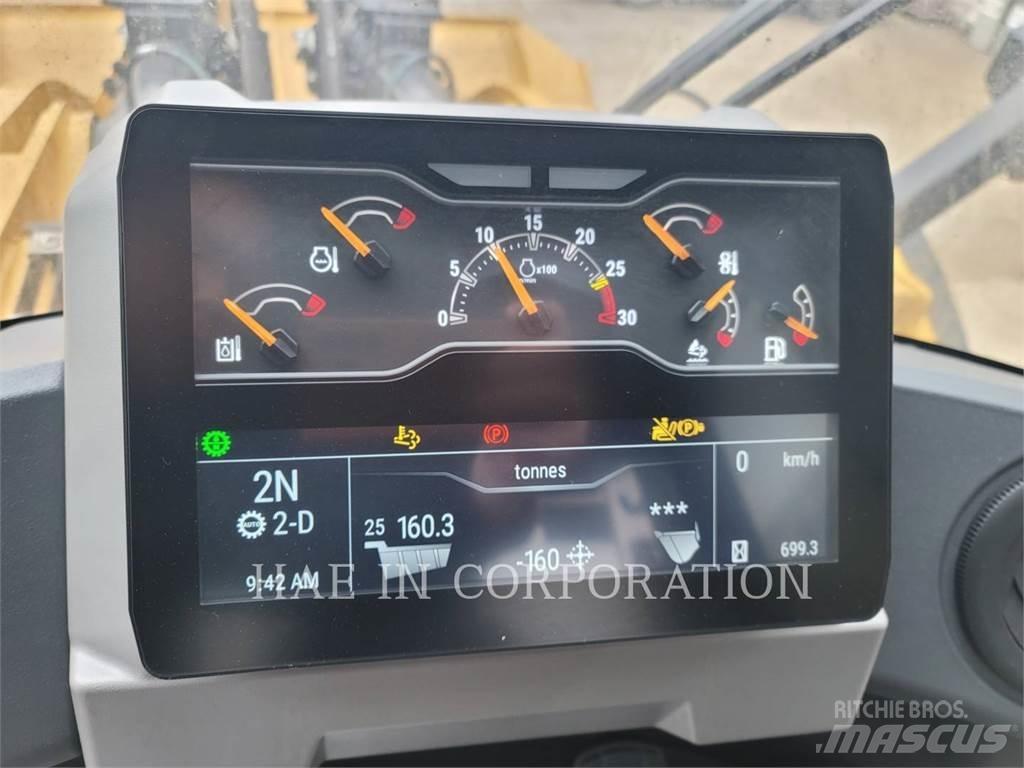 CAT 980-14 Kolesni nakladalci