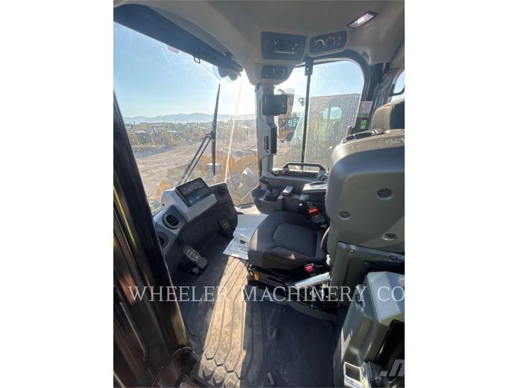 CAT 980 XE Kolesni nakladalci