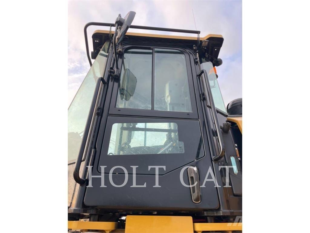 CAT 980 XE Kolesni nakladalci