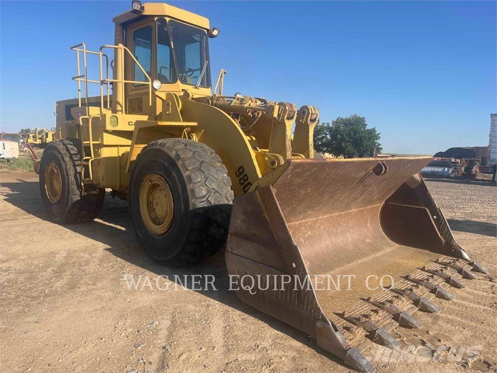 CAT 980C Kolesni nakladalci
