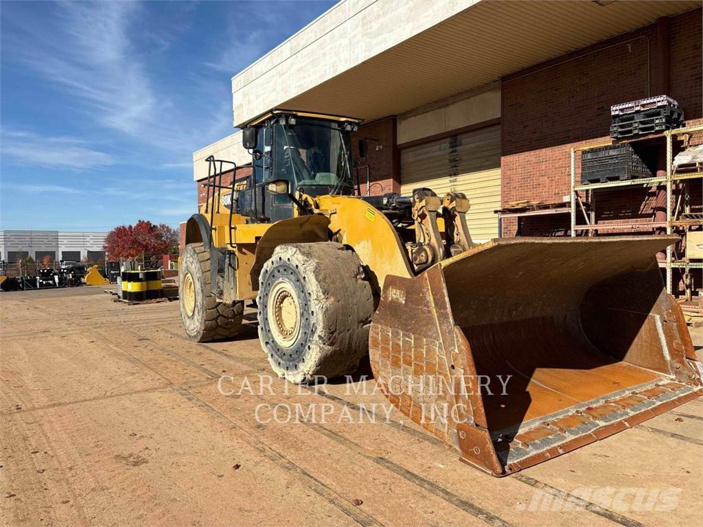 CAT 980K Kolesni nakladalci