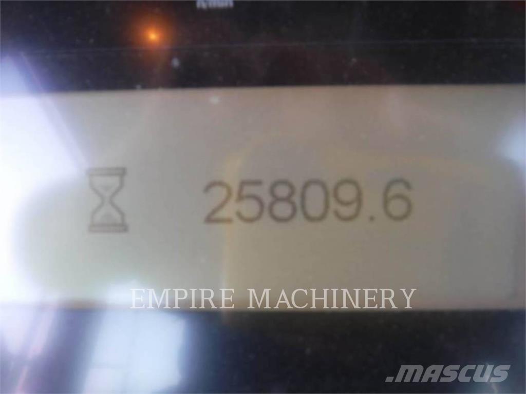 CAT 980K Kolesni nakladalci