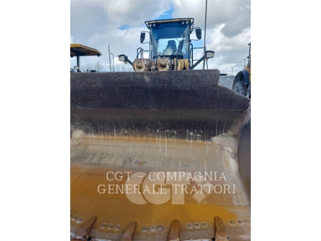 CAT 980M Kolesni nakladalci