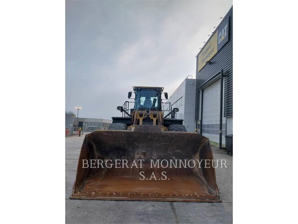 CAT 980M Kolesni nakladalci