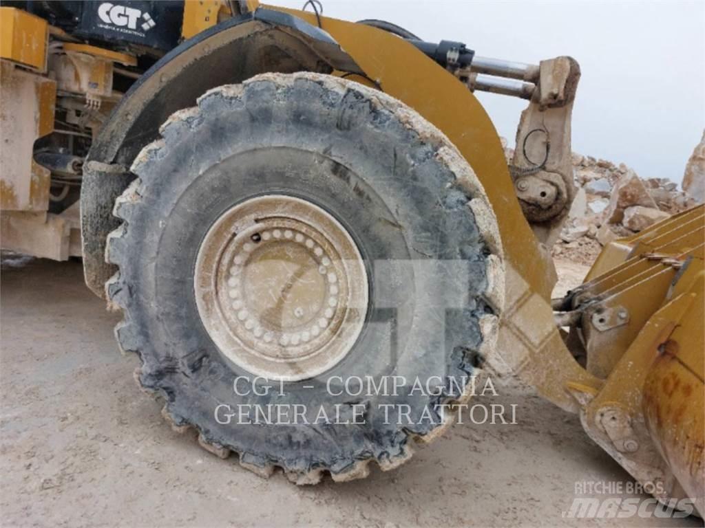 CAT 980M Kolesni nakladalci
