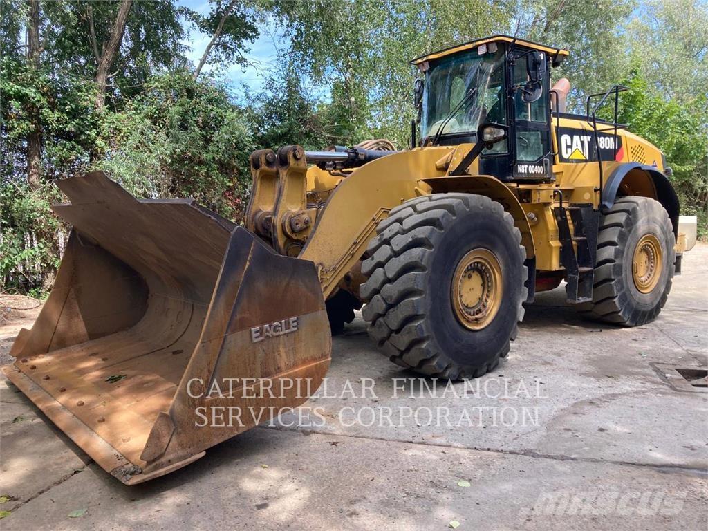 CAT 980M Kolesni nakladalci
