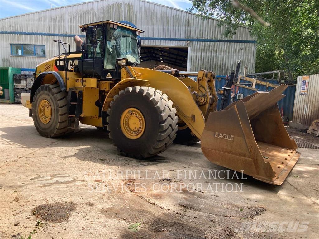 CAT 980M Kolesni nakladalci