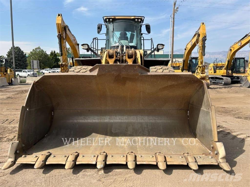 CAT 980M Kolesni nakladalci
