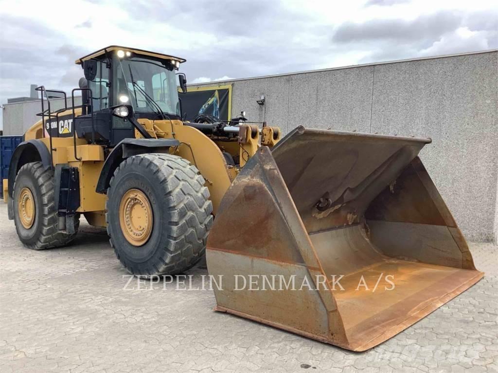 CAT 980M Kolesni nakladalci