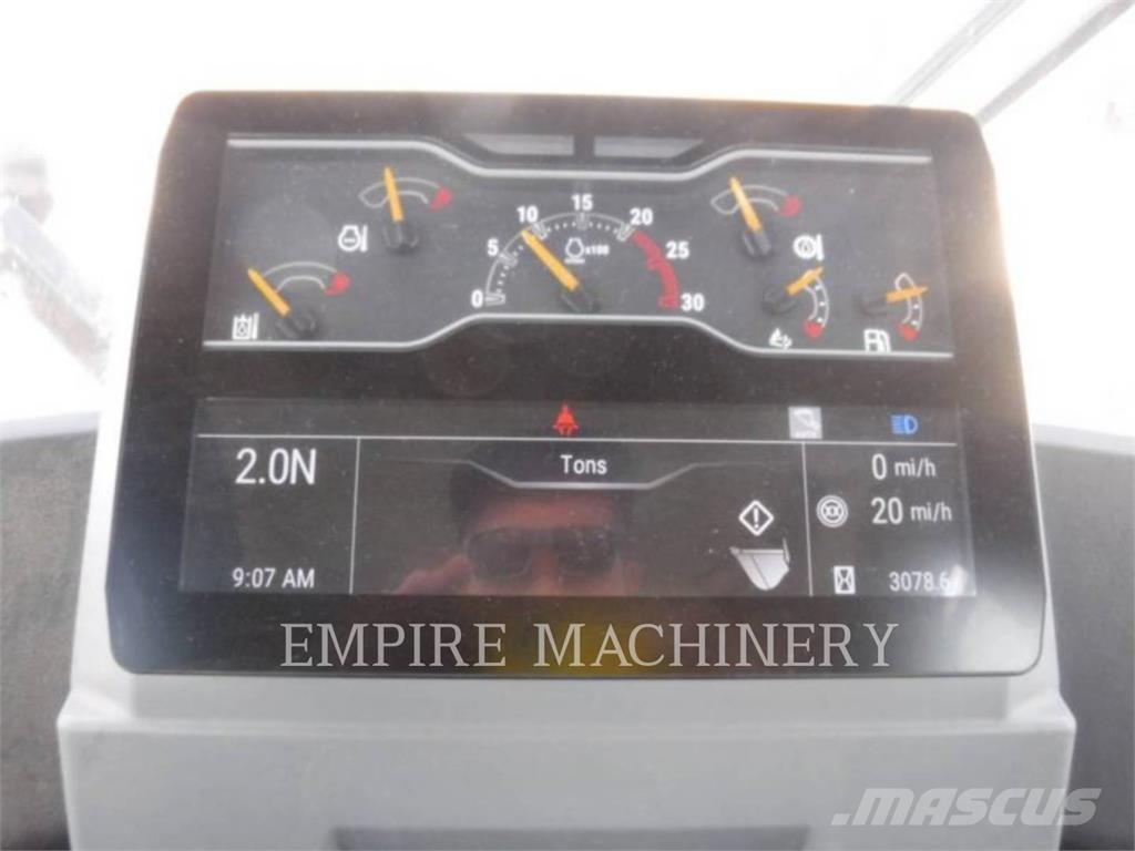 CAT 980XE-14 Kolesni nakladalci