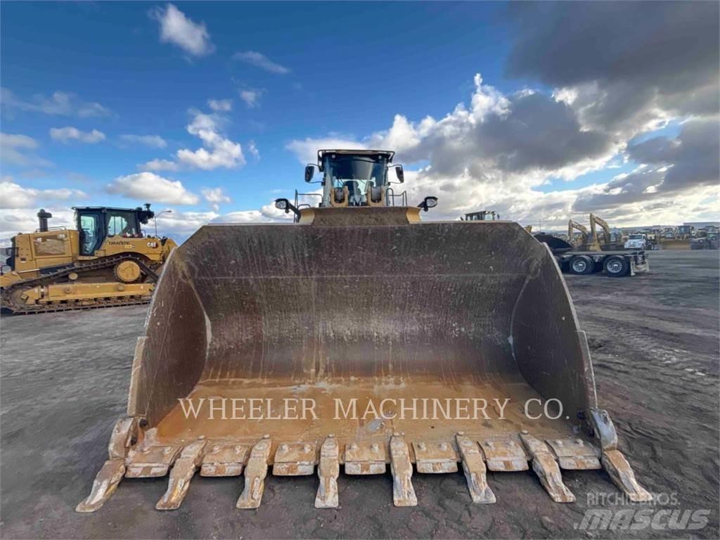 CAT 982 Kolesni nakladalci