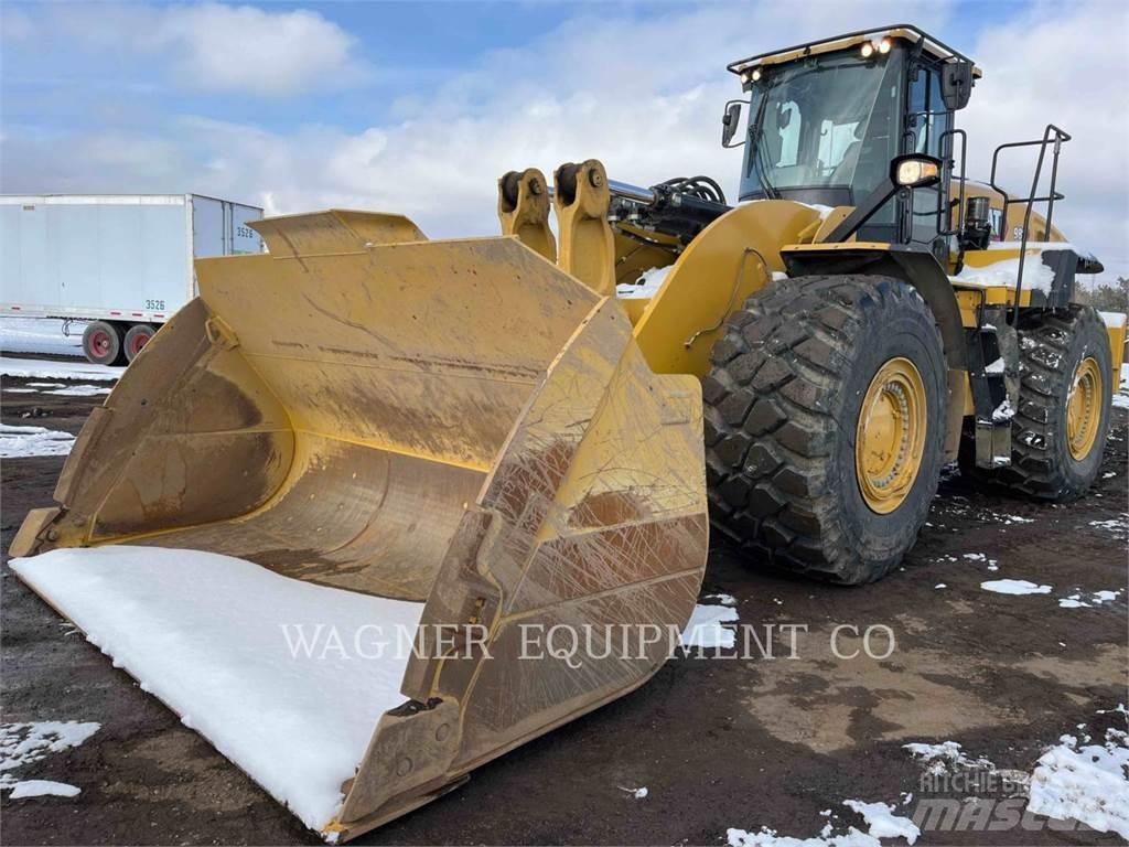 CAT 982 Kolesni nakladalci