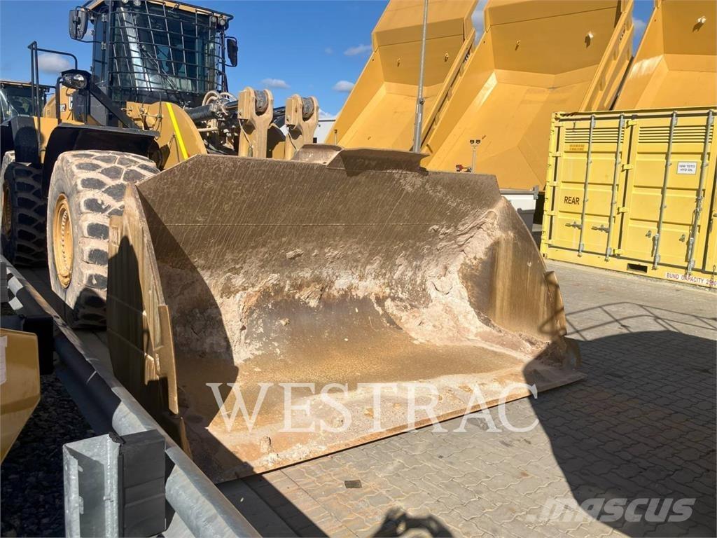 CAT 982-14 Kolesni nakladalci