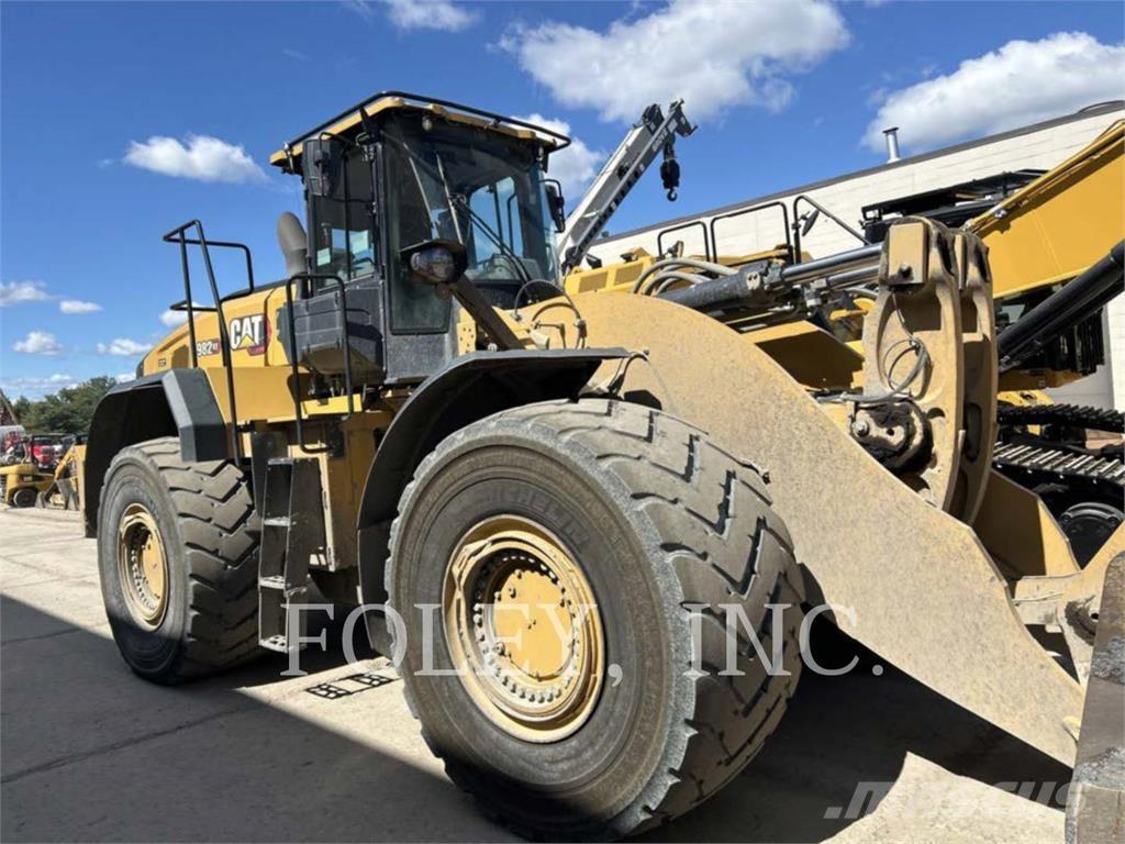 CAT 982-14XE Kolesni nakladalci