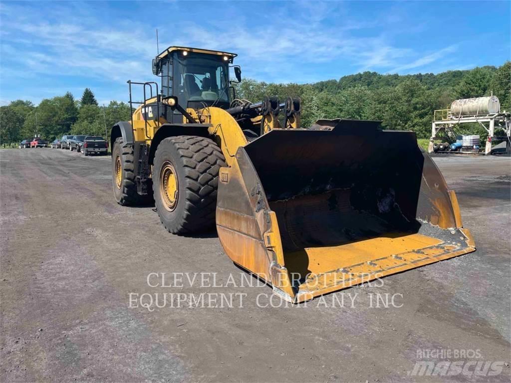 CAT 982M Kolesni nakladalci