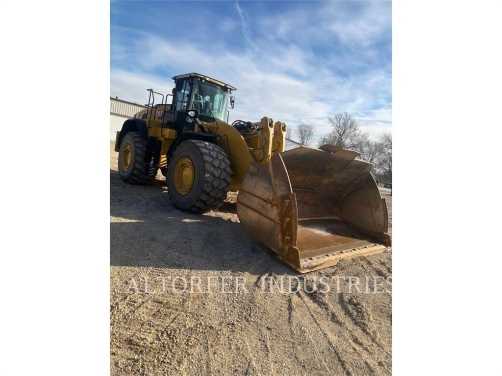 CAT 982M Kolesni nakladalci