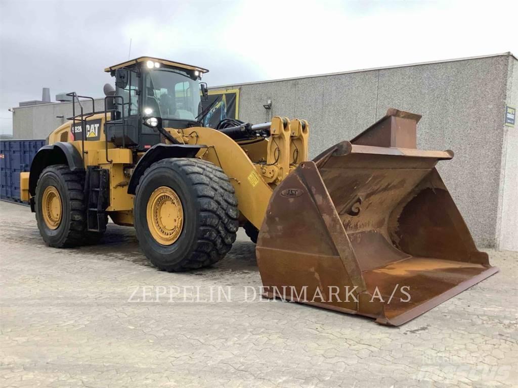 CAT 982M Kolesni nakladalci
