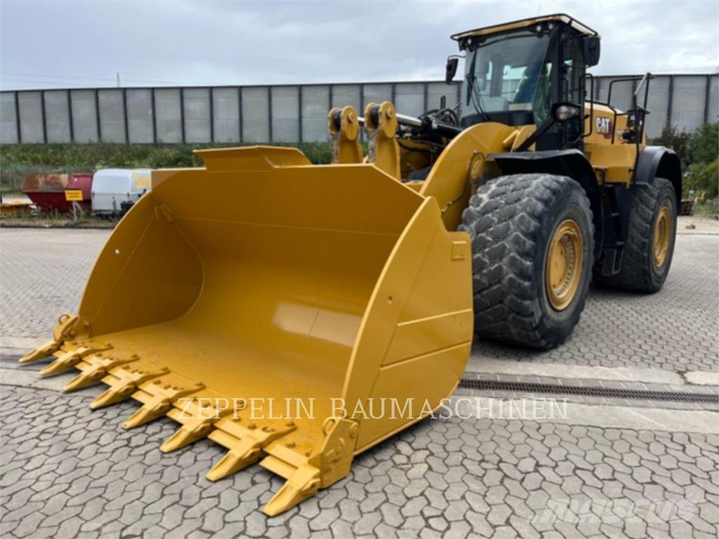 CAT 982M Kolesni nakladalci