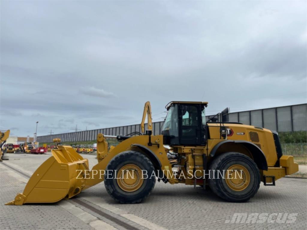 CAT 982M Kolesni nakladalci