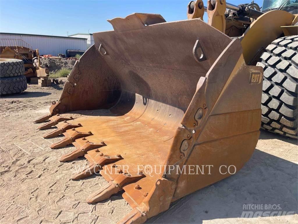 CAT 982M Kolesni nakladalci
