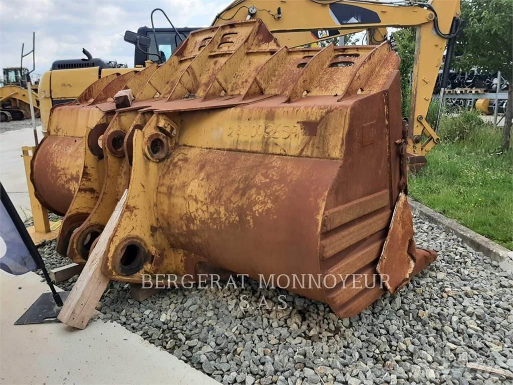 CAT 988 Žlice