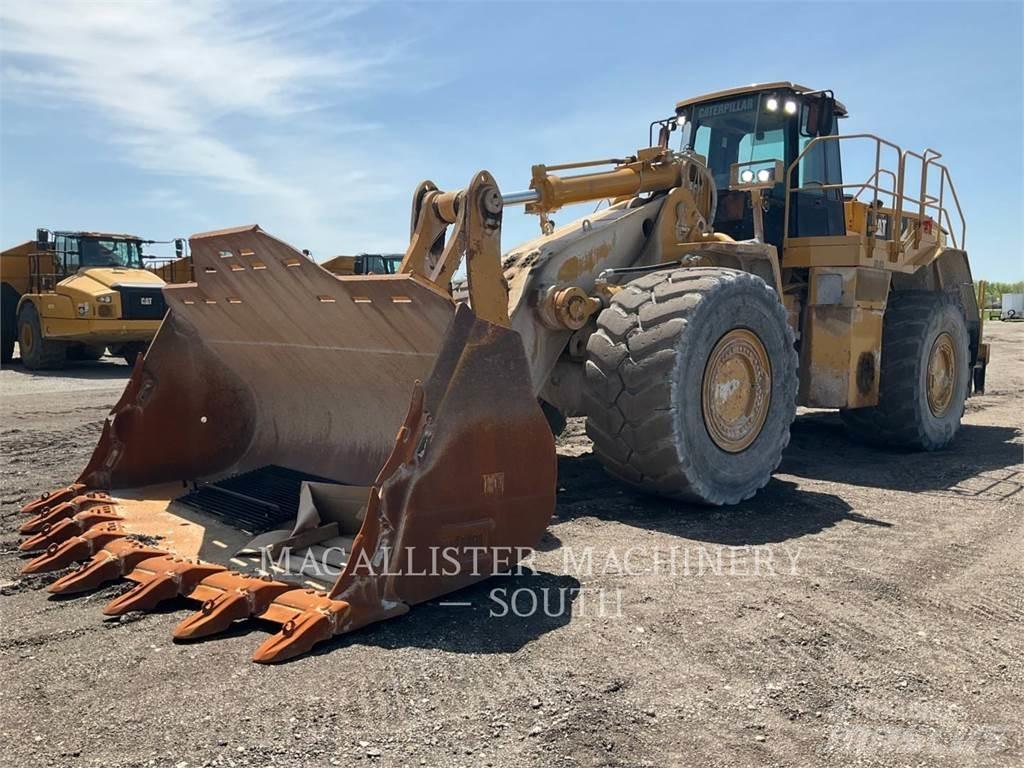 CAT 988H Kolesni nakladalci