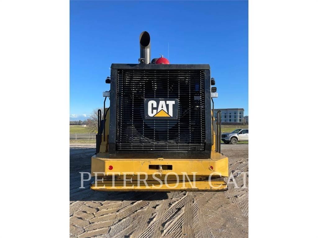 CAT 988K Kolesni nakladalci