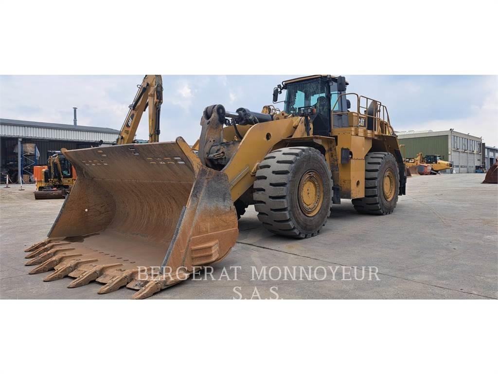 CAT 988K Kolesni nakladalci
