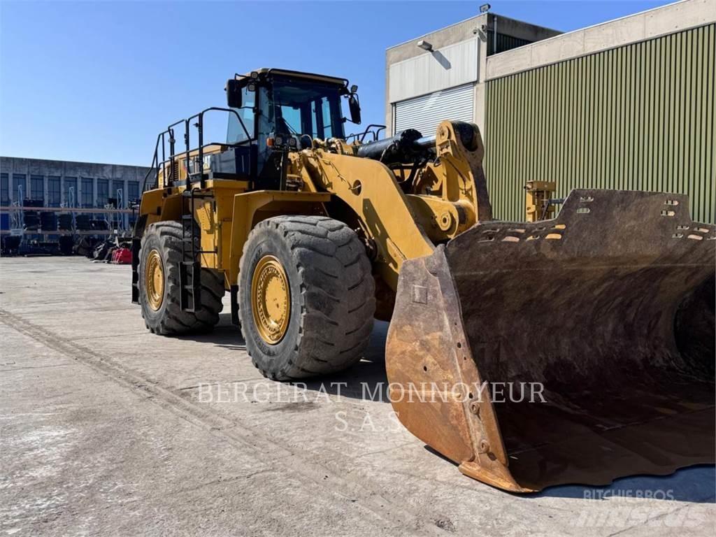 CAT 988K Kolesni nakladalci