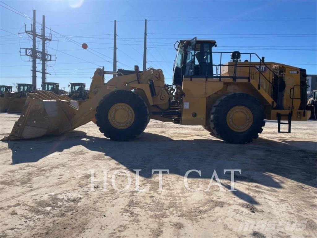 CAT 988K Kolesni nakladalci