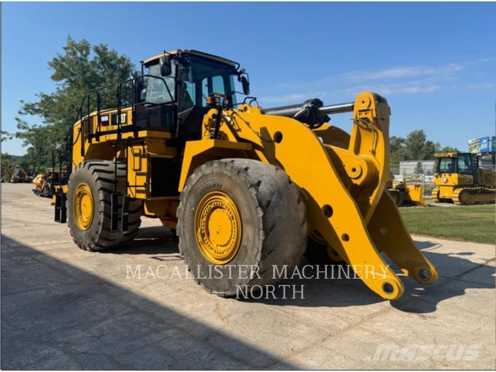 CAT 988K Kolesni nakladalci