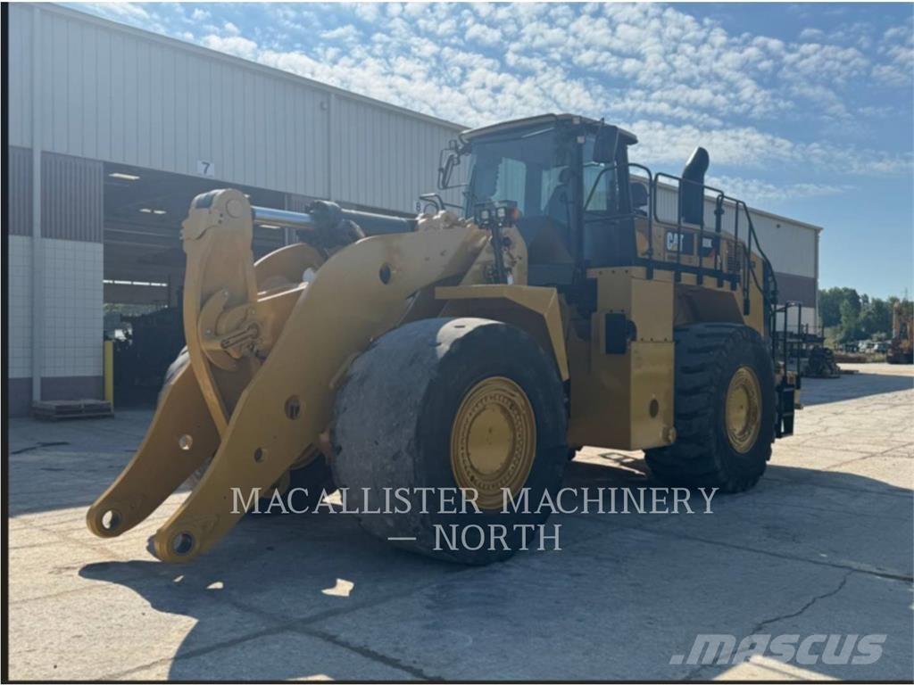 CAT 988K Kolesni nakladalci