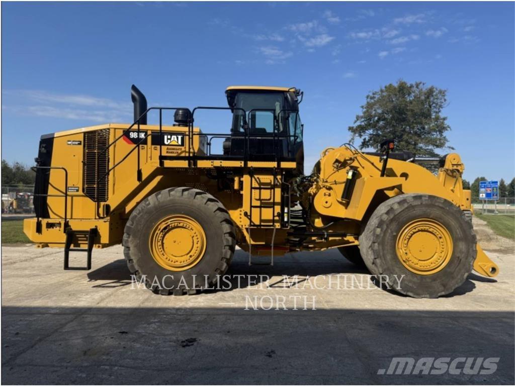CAT 988K Kolesni nakladalci