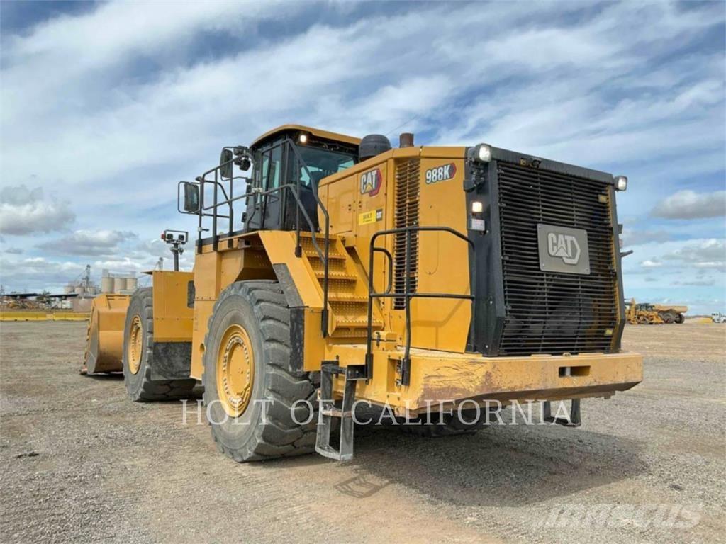 CAT 988K Kolesni nakladalci