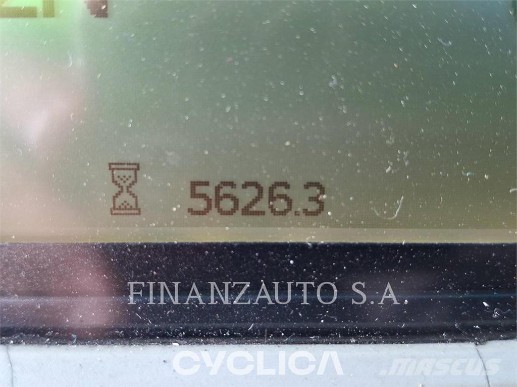 CAT 988K Kolesni nakladalci