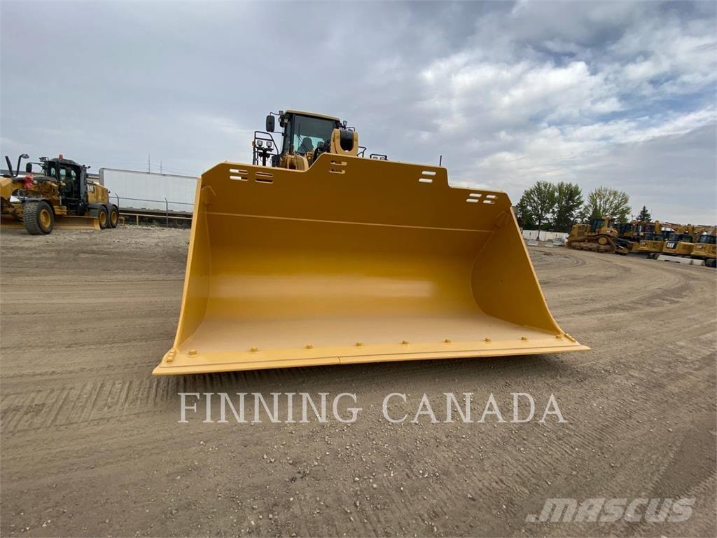 CAT 988K Kolesni nakladalci