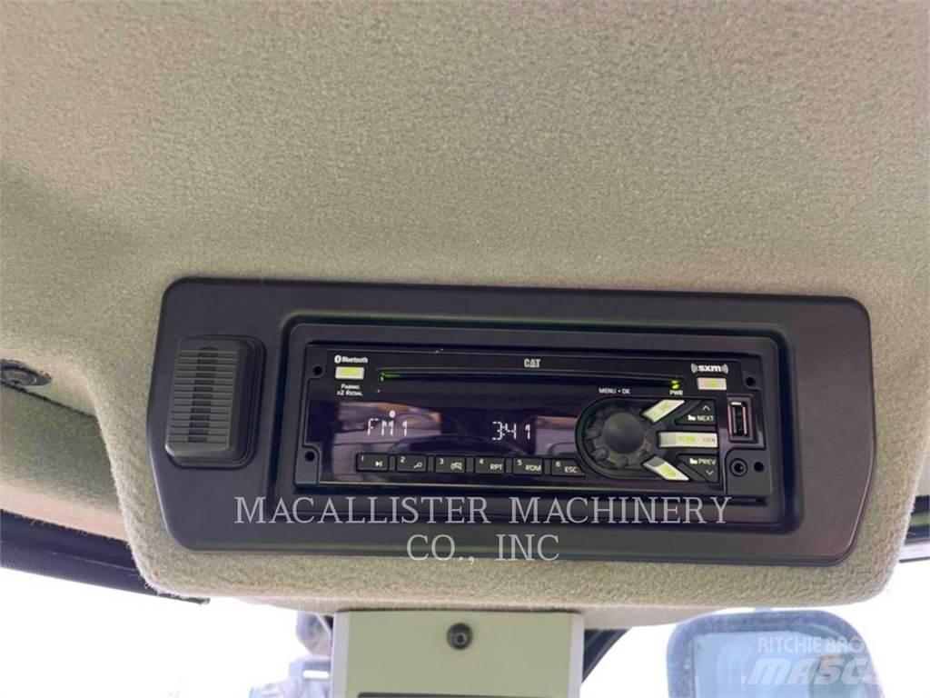 CAT 988KXE Kolesni nakladalci