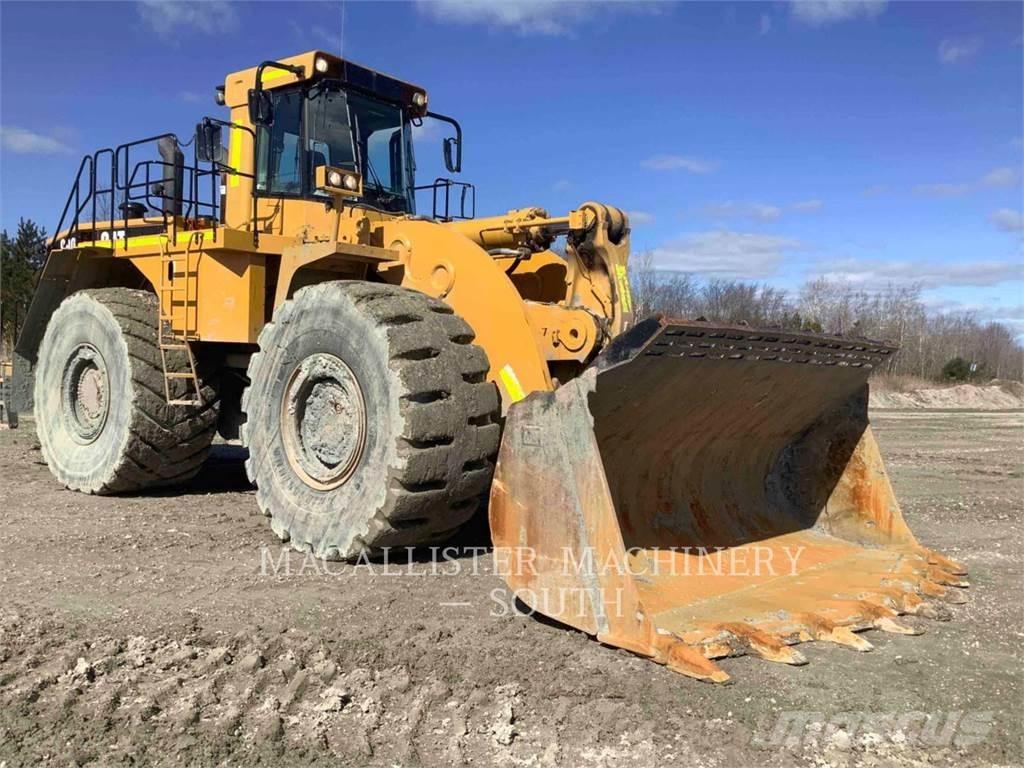 CAT 990 Kolesni nakladalci