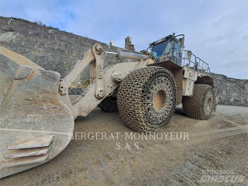 CAT 992K Kolesni nakladalci