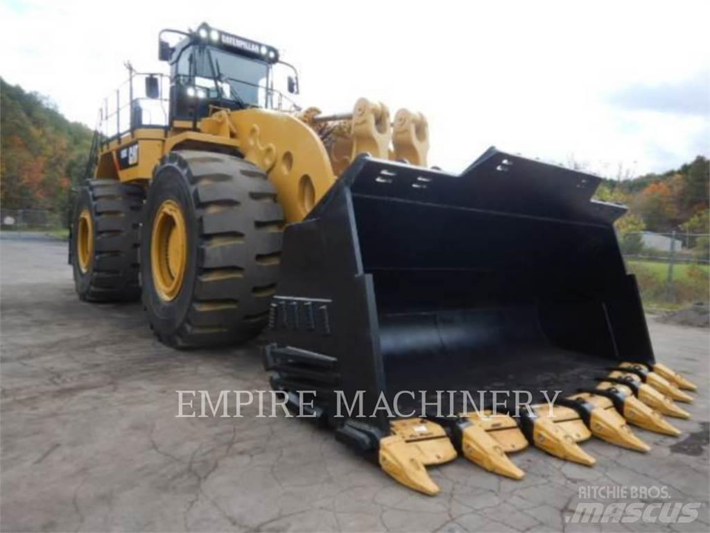 CAT 993K Kolesni nakladalci