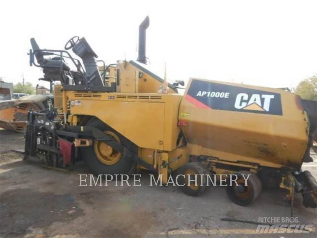 CAT AP1000E Asfaltni finišerji
