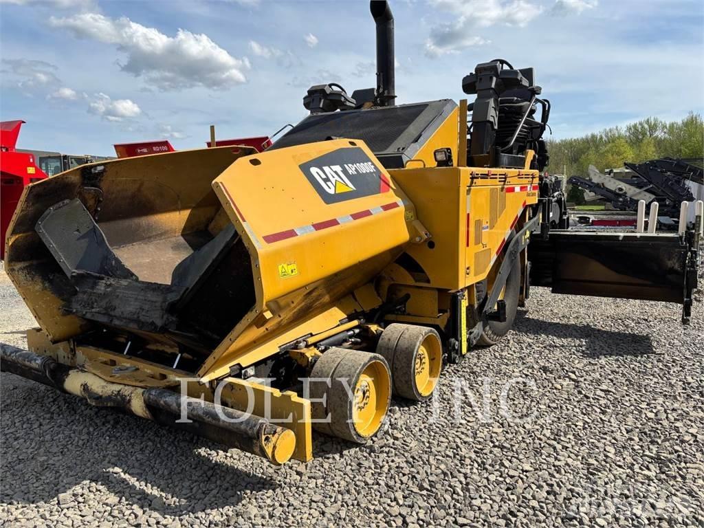 CAT AP1000F Asfaltni finišerji