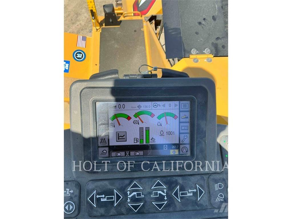 CAT AP1055 Asfaltni finišerji