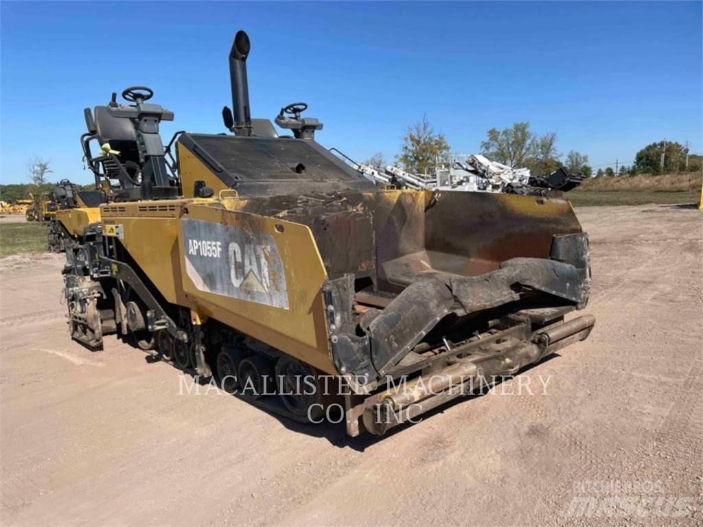 CAT AP1055F Asfaltni finišerji