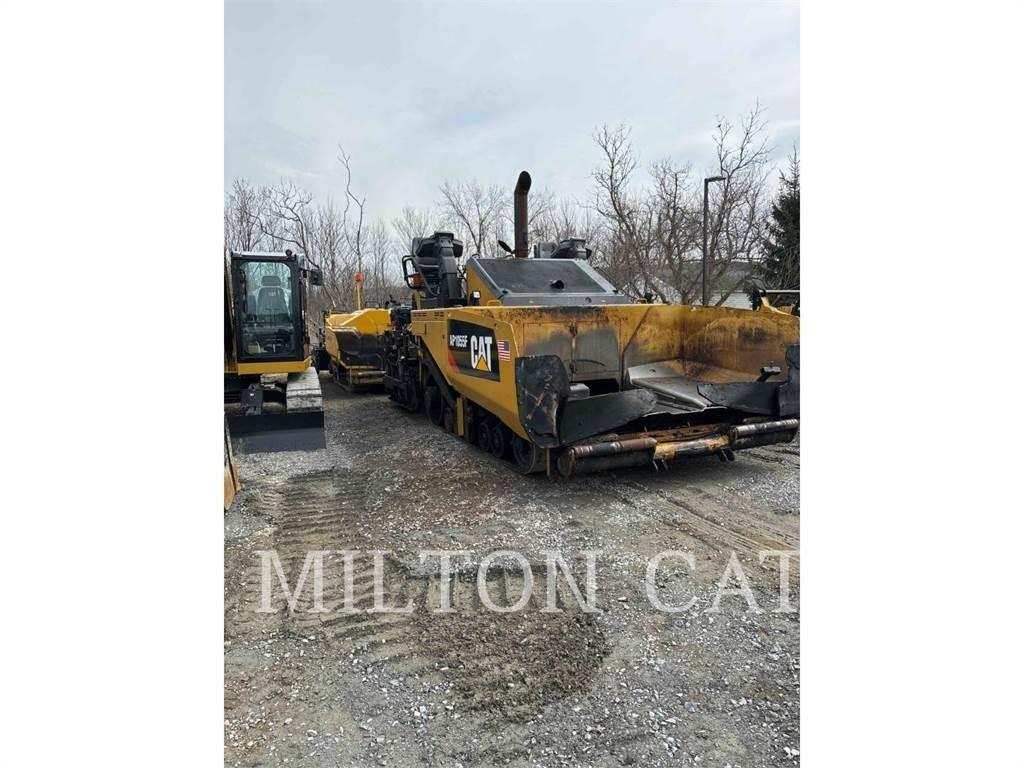 CAT AP1055F Asfaltni finišerji